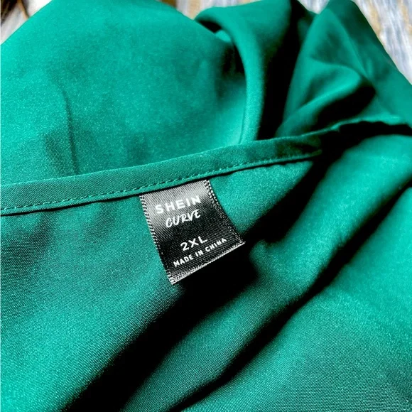 Women’s SHEIN Curve Dress ( 2XL ) - Picture 2 of 3